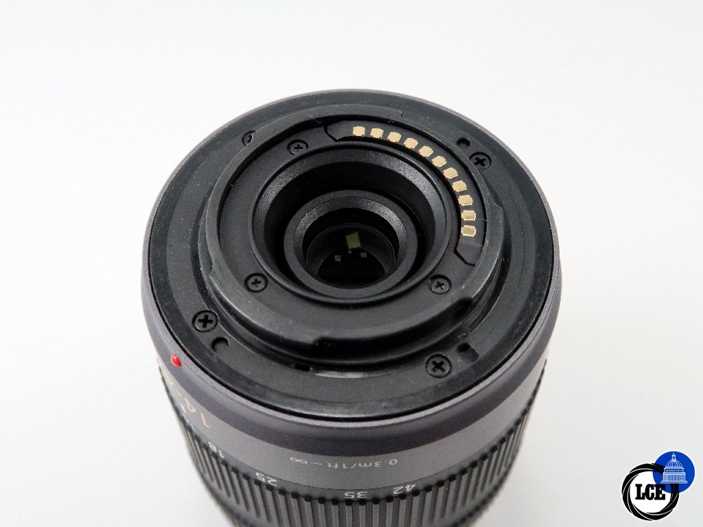 Panasonic MFT 14-42mm F3.5-5.6 M43rds