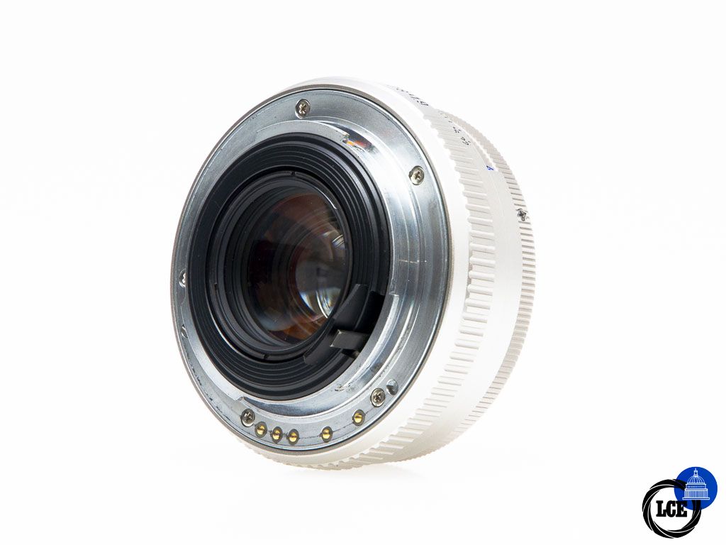 Pentax FA 43mm f/1.9 Limited 