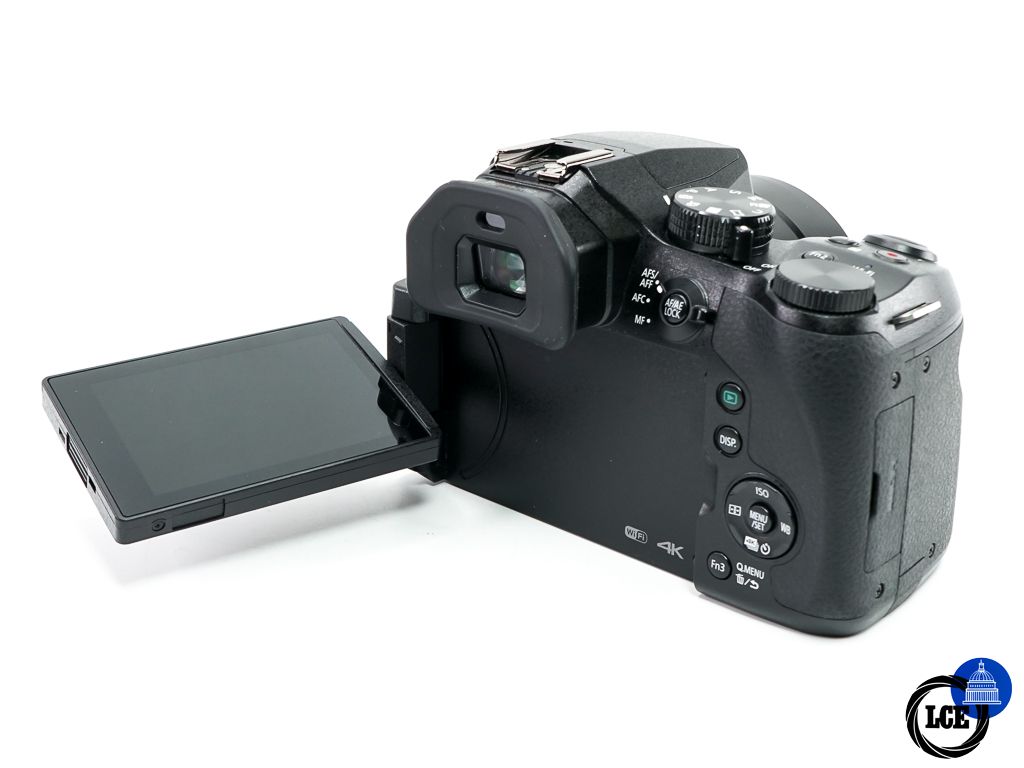 Panasonic FZ330 + SPARE BATTERY * BOXED * 