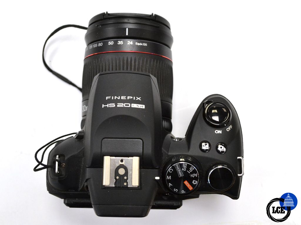 FujiFilm Finepix HS 20 EXR