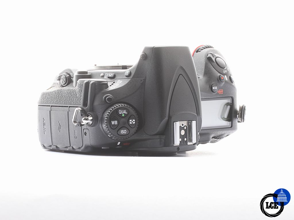 Nikon D810 Body [4*] | 10114924