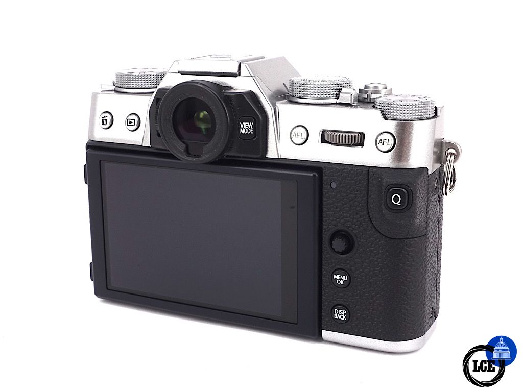 FujiFilm X-T30 Silver + XC 15-45mm F3.5-5.6 OIS PZ | 4*