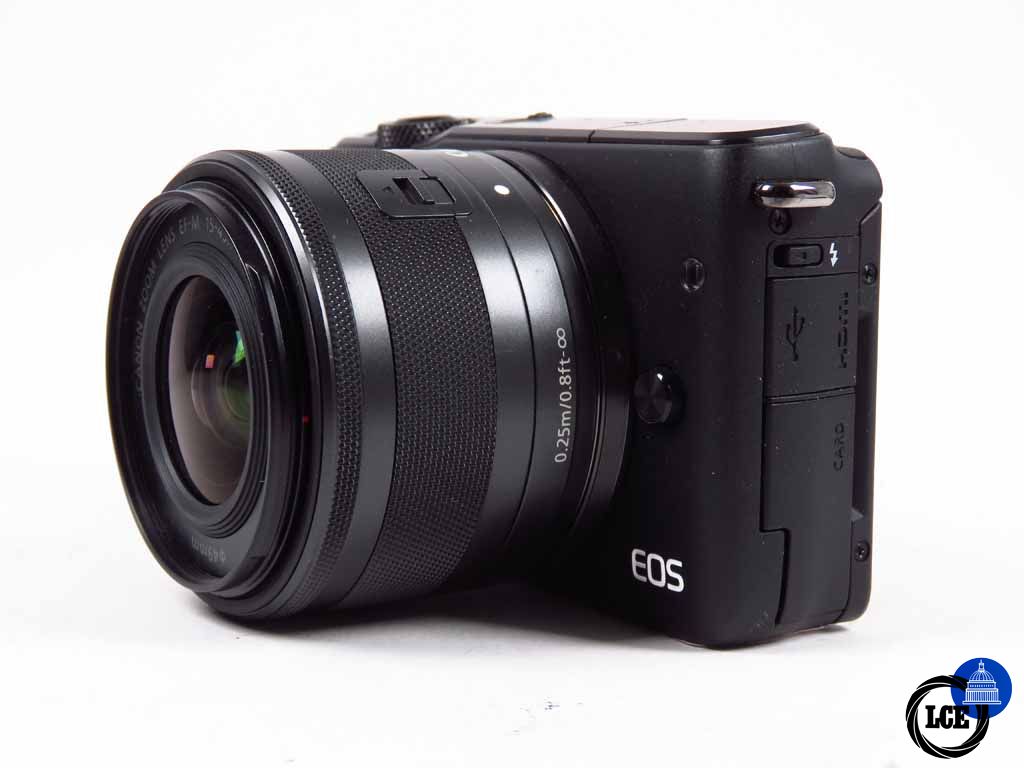 Canon EOS M10 c/w 15-45