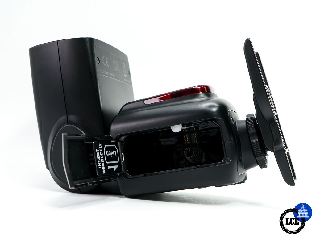 Godox V860II * BOXED *