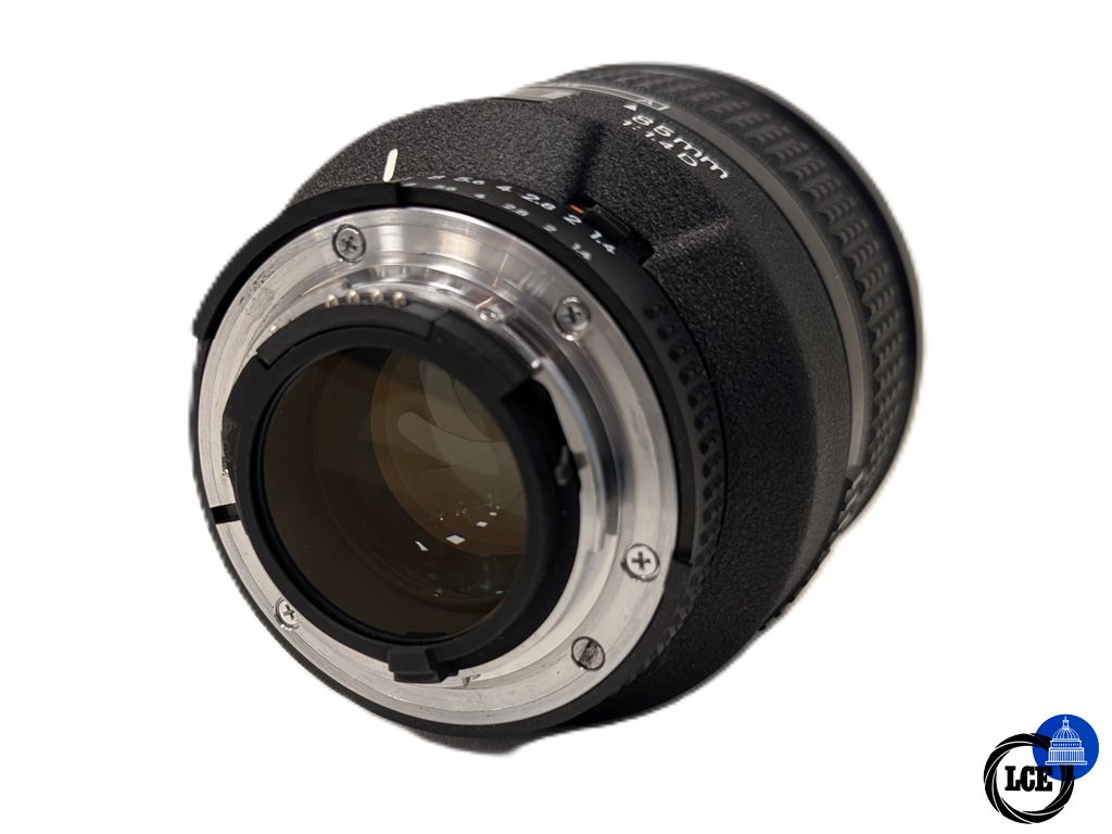 Nikon AF 85mm F1.4 D 