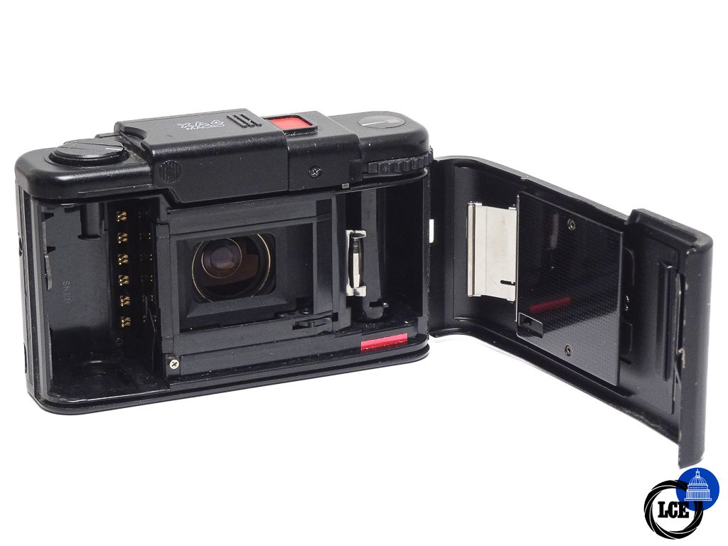 Olympus XA4 + A16 flash
