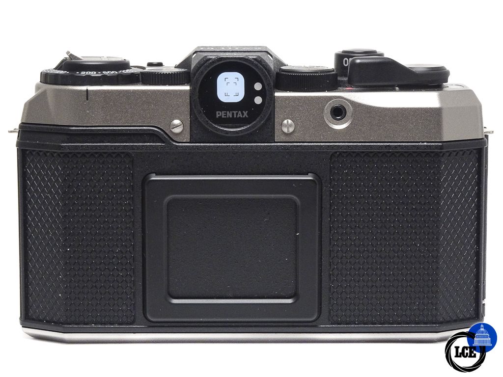 Pentax 17