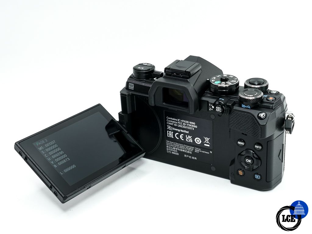 OM SYSTEM OM-5 Body *VERY LOW SHUTTER COUNT 