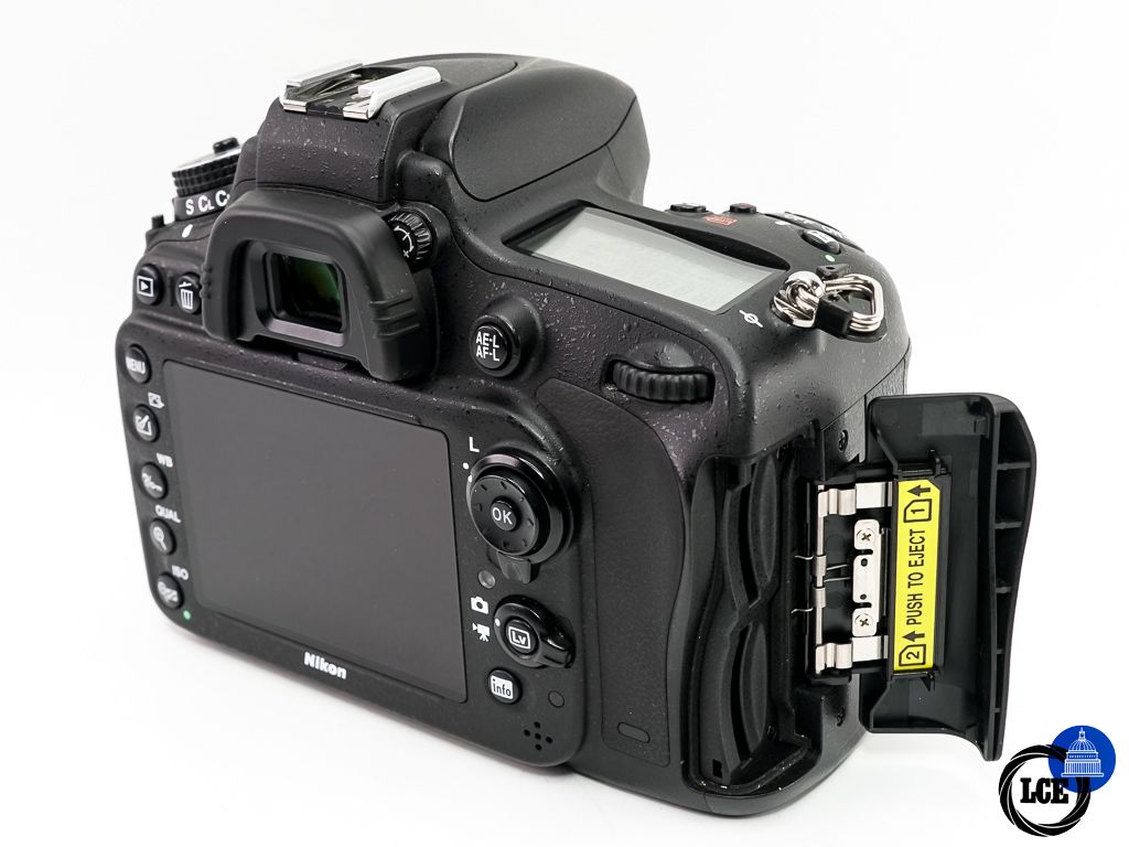 Nikon D610 Body * BOXED / SHUTTER COUNT 17K *