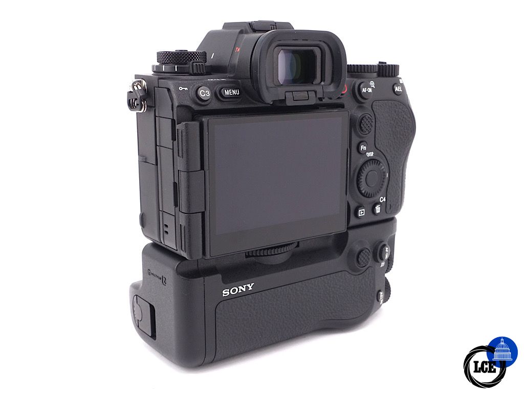Sony A9 III Body + VG-C5 Battery Grip - Boxed | 5*