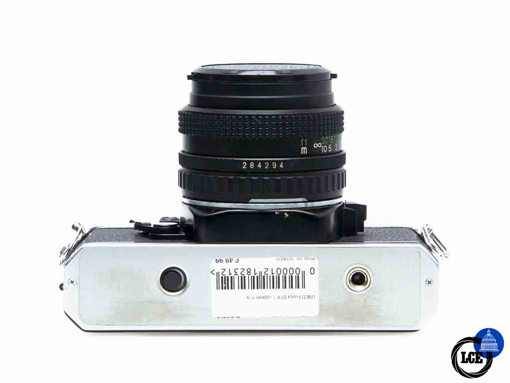 FujiFilm Fujica STX-1 + 50mm f/1.9 