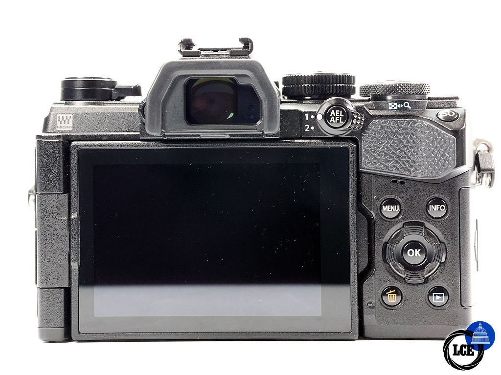 OM SYSTEM OM-5 Body *3K shutter* *Boxed* | 1277350