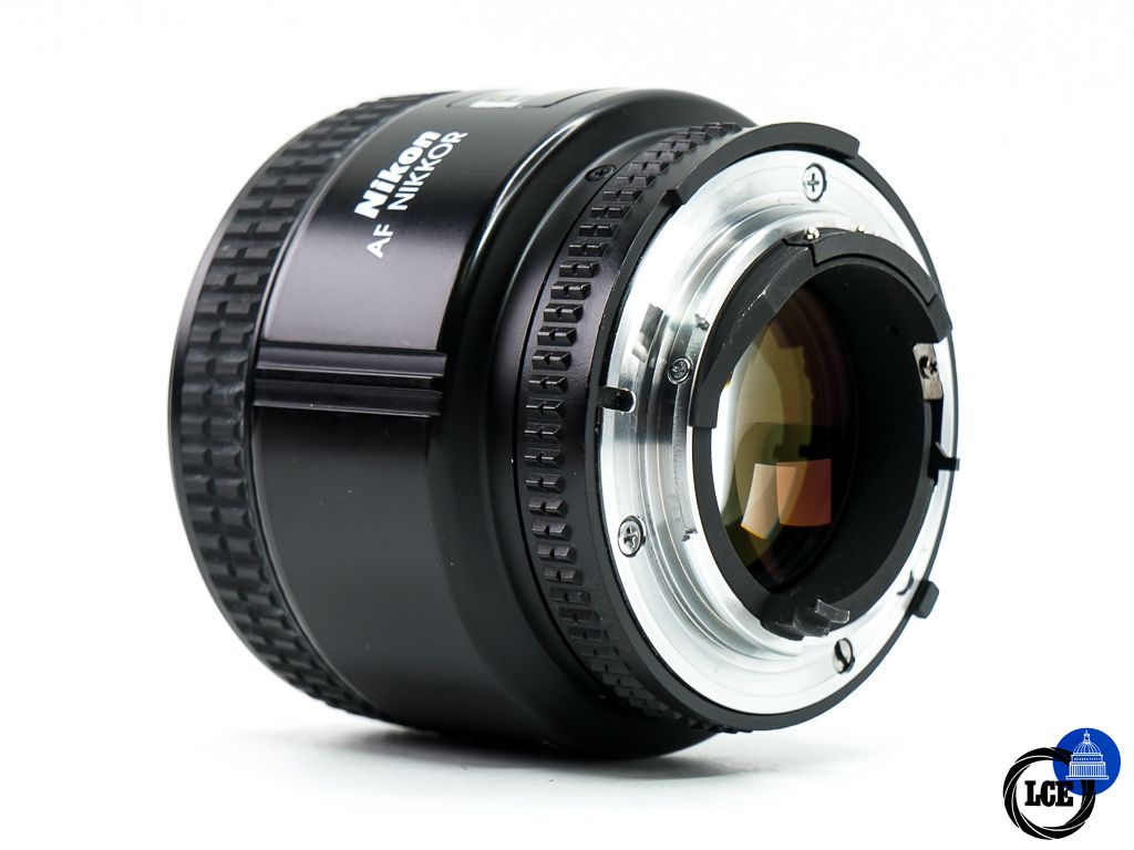 Nikon 85mm f1.8 AF D 