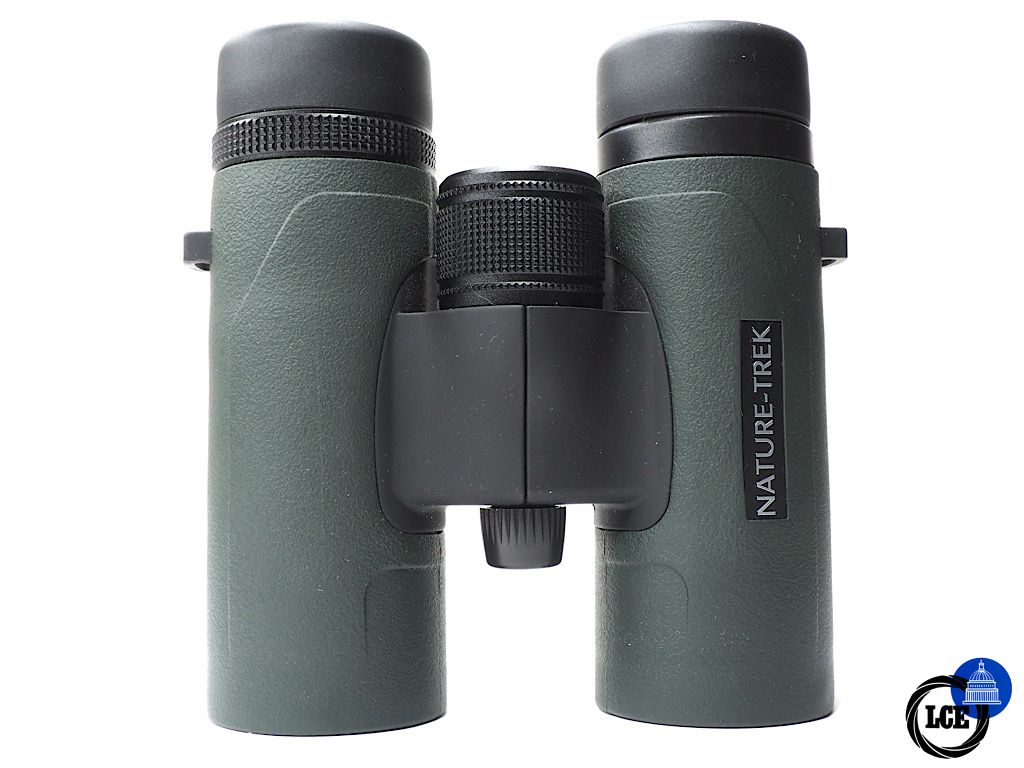 Hawke Nature Trek 8x32