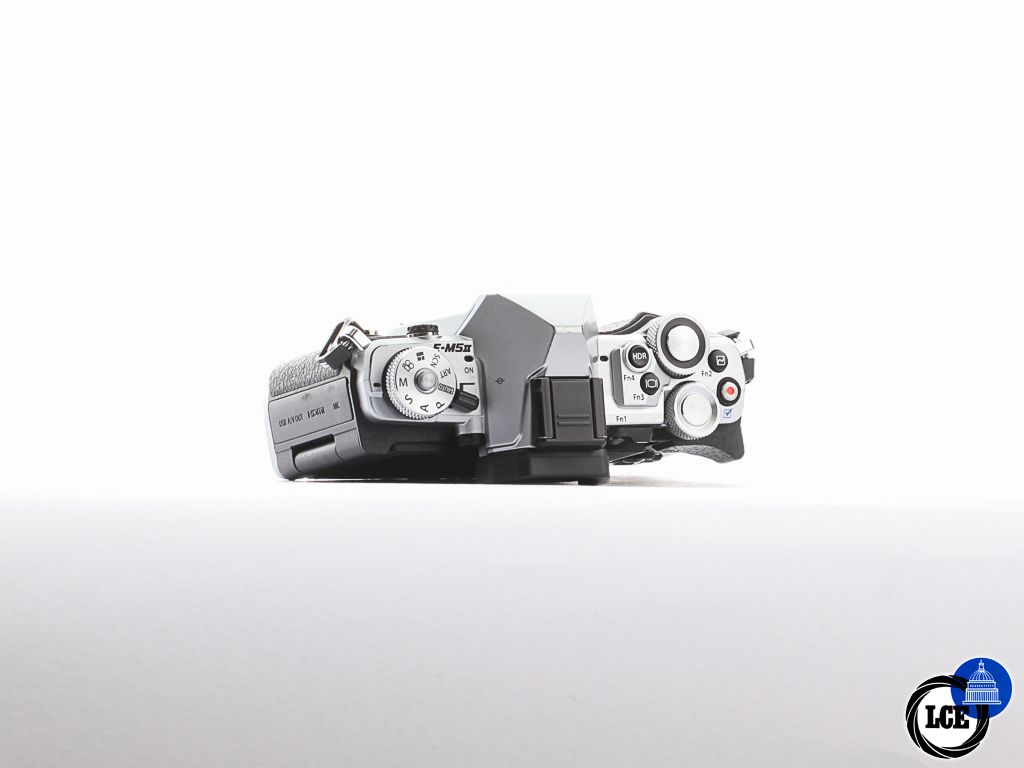 Olympus OM-D E-M5 II Body [4*] | 10115060