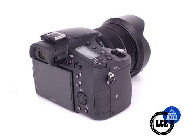 Sony CyberShot RX10 IV