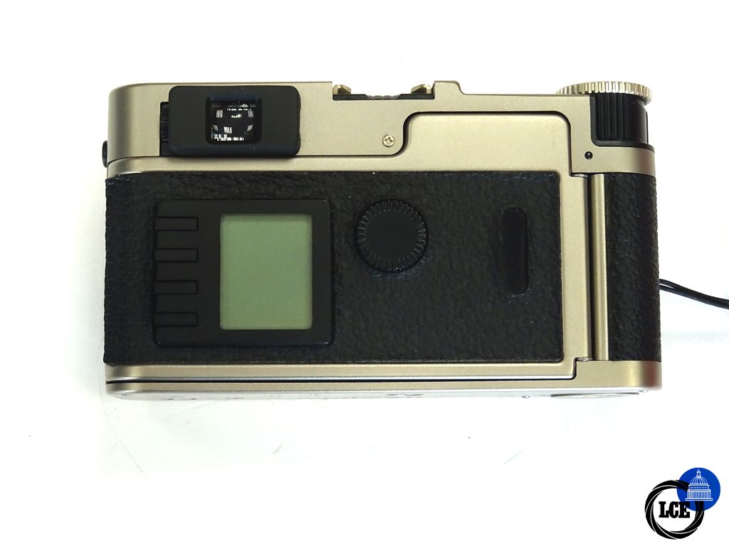 Leica CM *film tested*