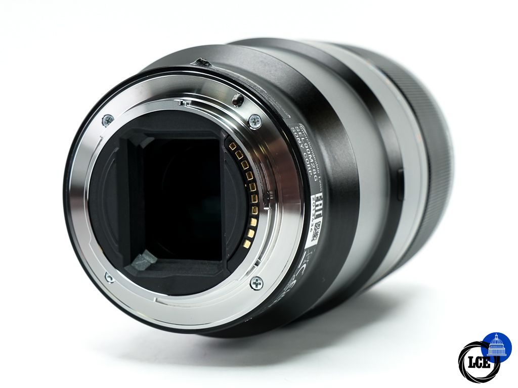 Sony FE 90mm F2.8 MACRO G OSS * BOXED *