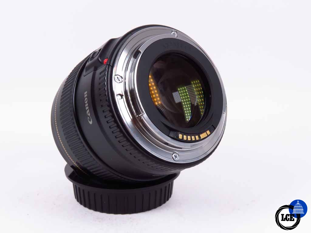 Canon EF 85m  f1.8 USM