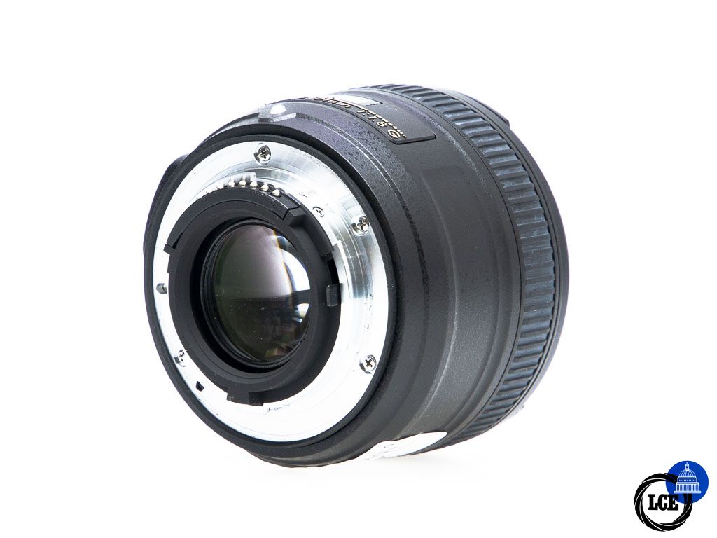 Nikon AF-S 50mm f/1.8 G