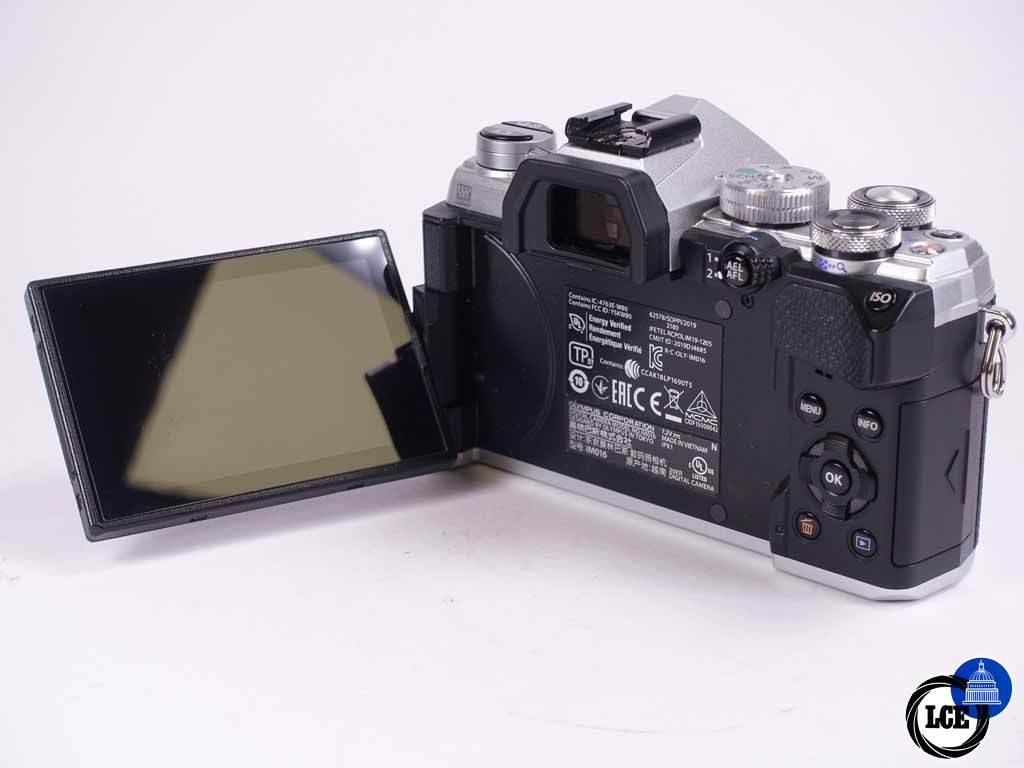 Olympus E-M5 III Body - Boxed