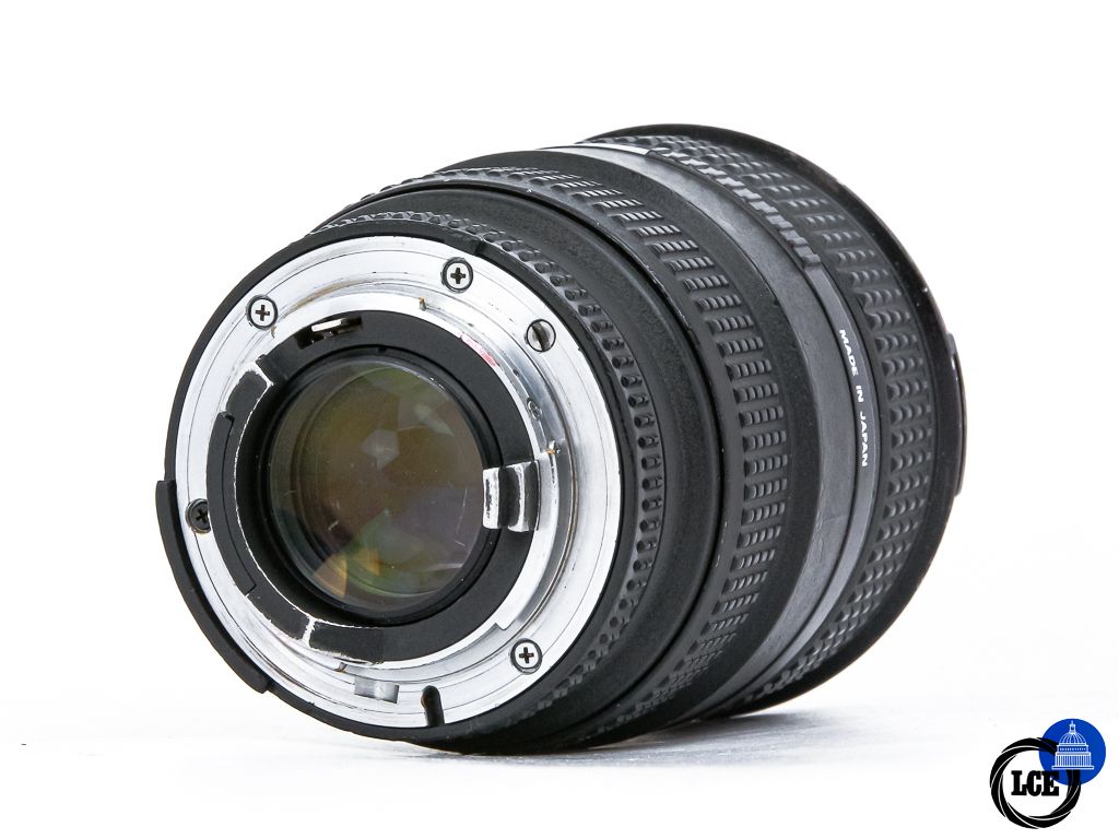 Nikon AF 20-35mm f2.8 D 