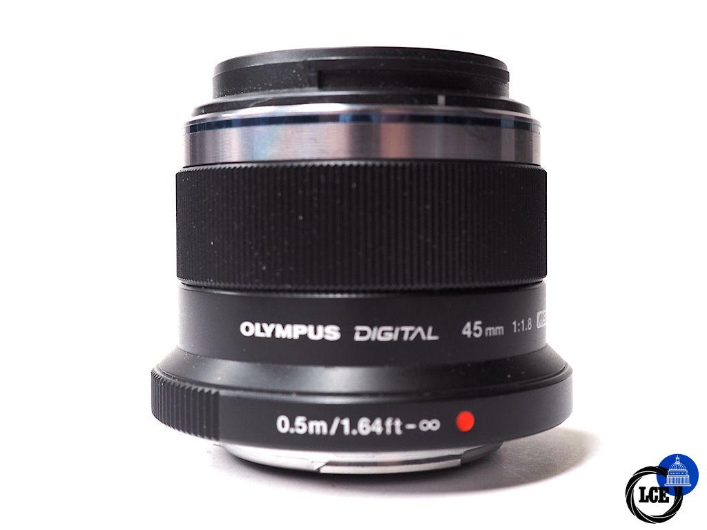 Olympus 45mm f1.8 MFT