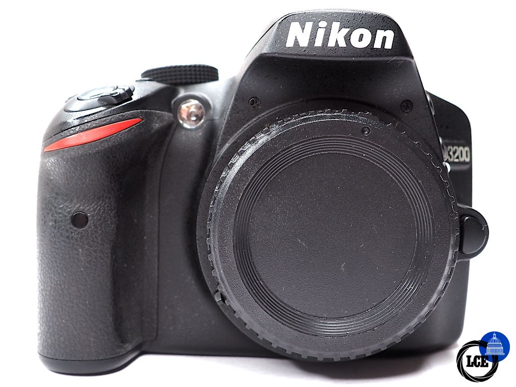 Nikon D3200