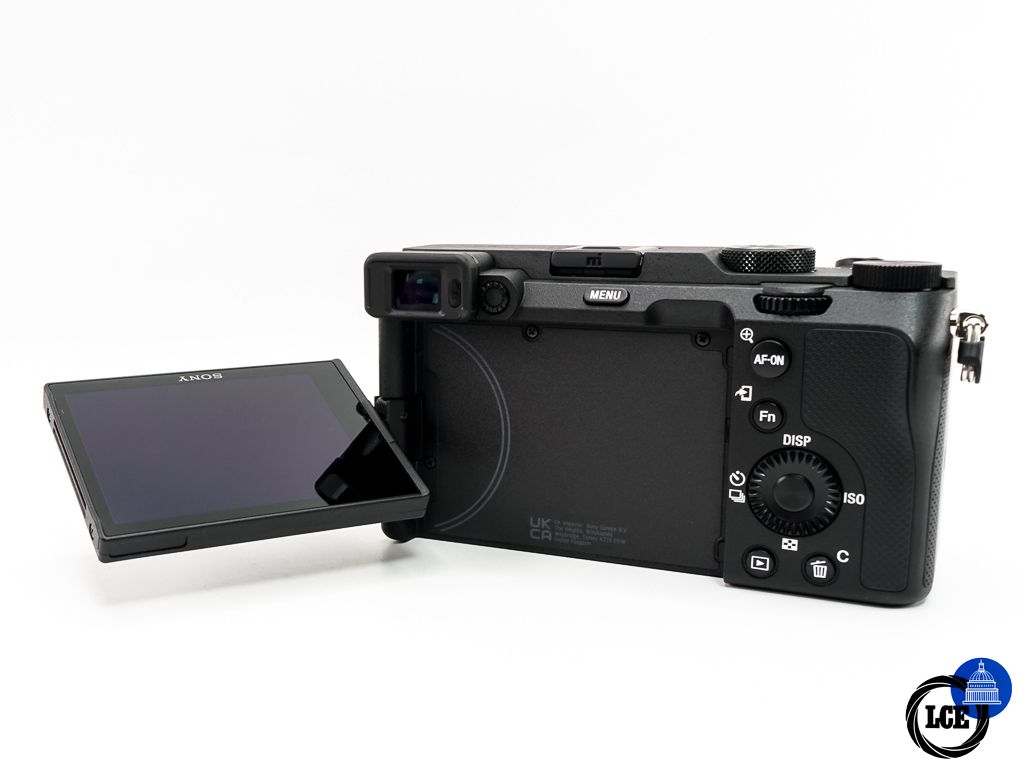 Sony A7C Body * LIKE NEW / SHUTTER COUNT ONLY 0.2K *