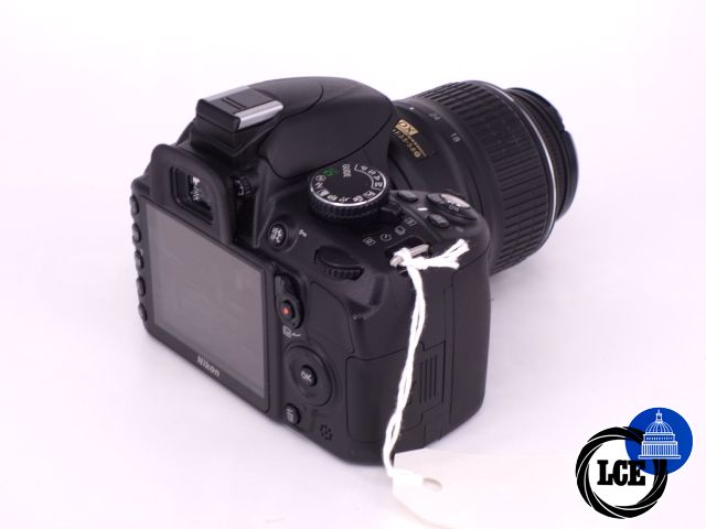Nikon D3100 + AF-S F3.5-5.6 G