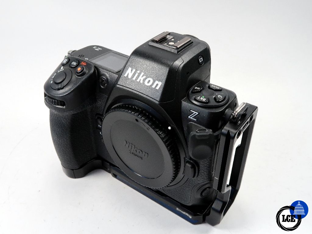 Nikon Z8 (Low shutter count)