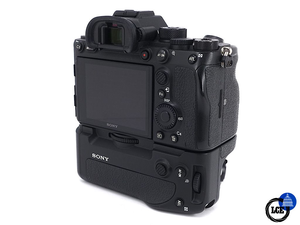 Sony A9 II Body + VG-C4EM Grip - Boxed | 4*