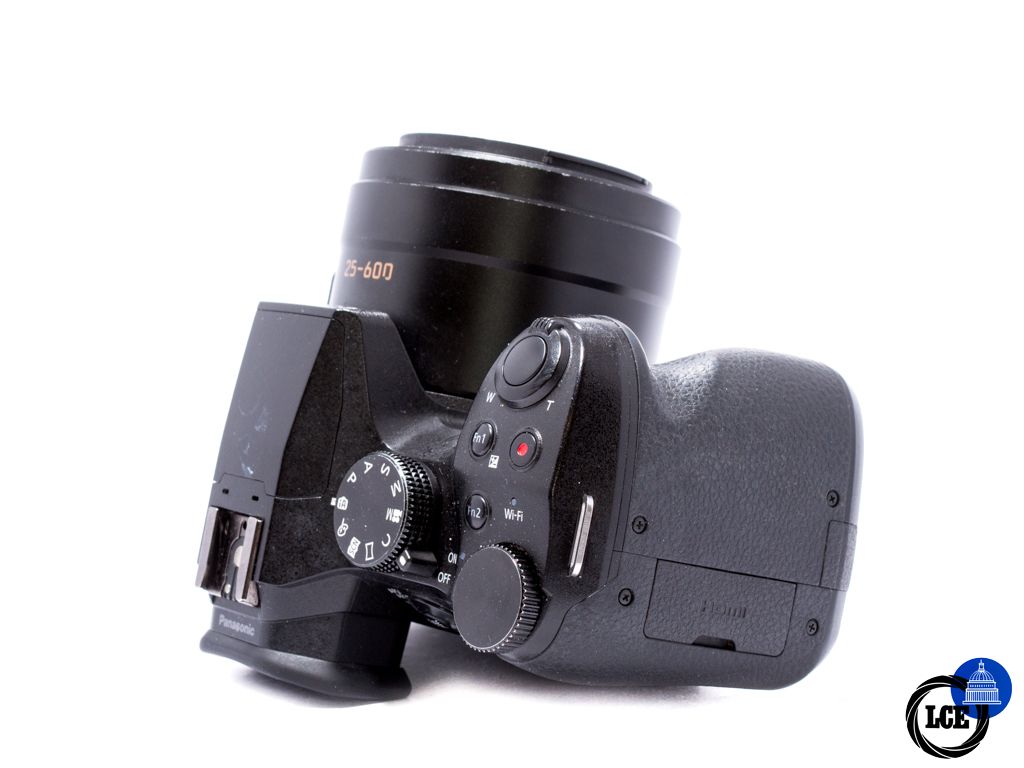 Panasonic Lumix FZ330