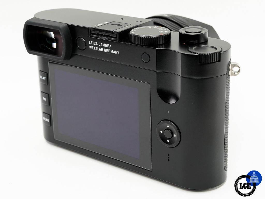Leica Q2 * BOXED *