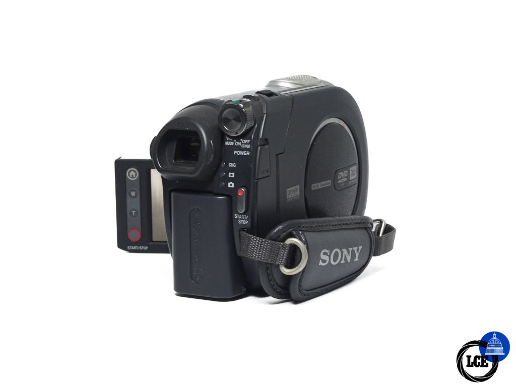 Sony DCR-DVD106 Camcorder