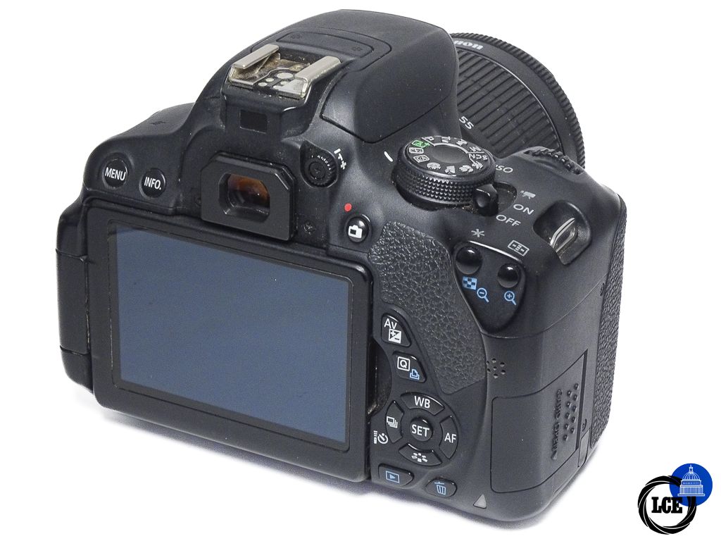 Canon 700D + 18-55mm f3.5-5.6 IS STM