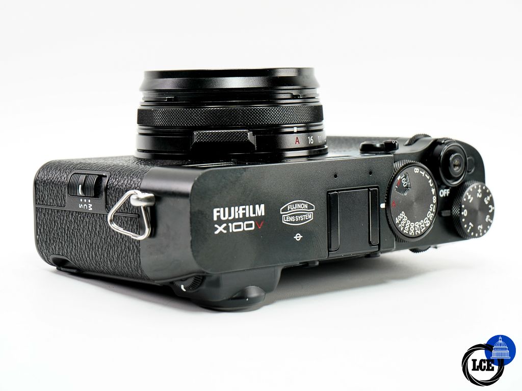 FujiFilm X100V  ** Low Shutter Count **