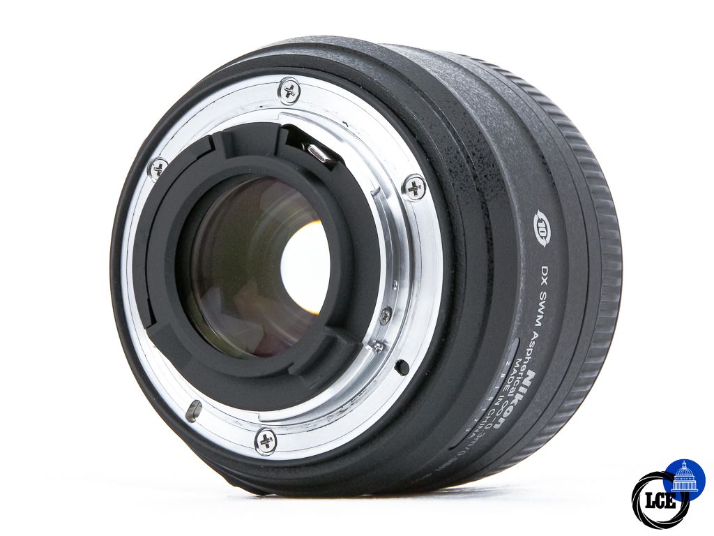 Nikon AF-S 35mm f1.8 G DX