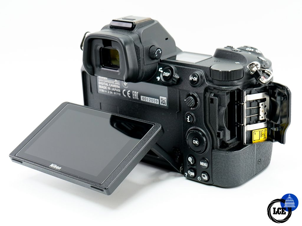 Nikon Z 7 Body * BOXED / SHUTTER COUNT ON 6.4K *