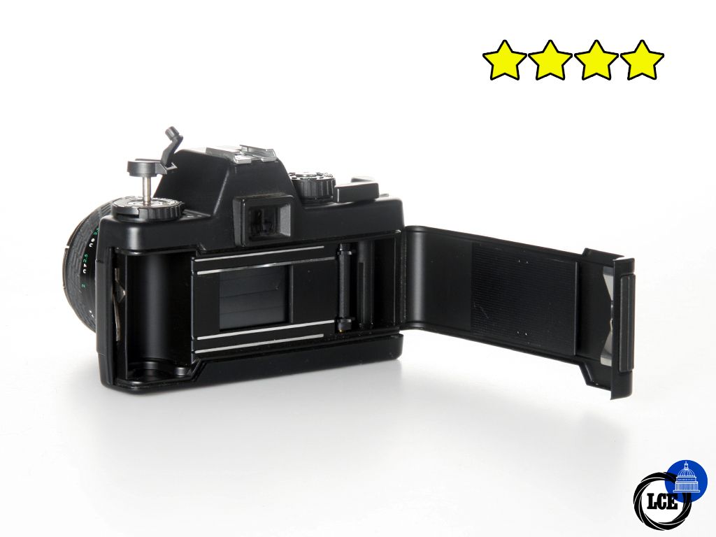 Praktica BX20+Sigma 35-70mm (35mm SLR camera)