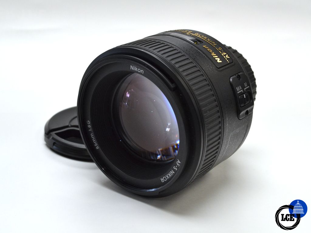 Nikon AF-S 85mm F1.8