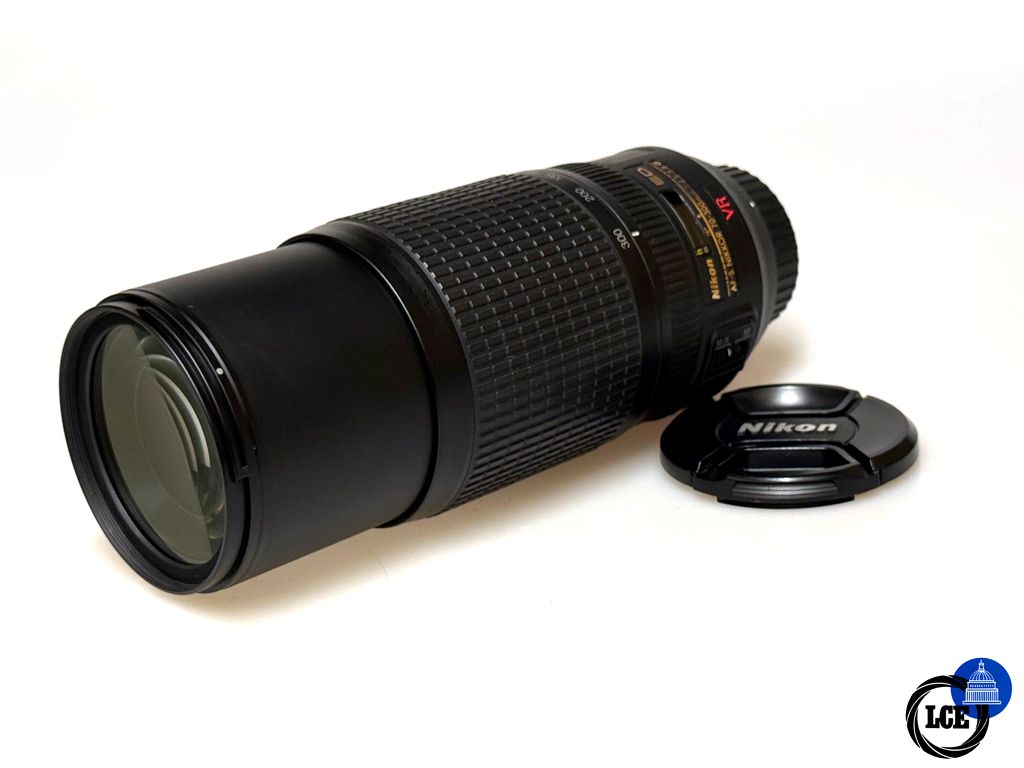 Nikon AF-S 70-300mm F4.5-5.6 VR G