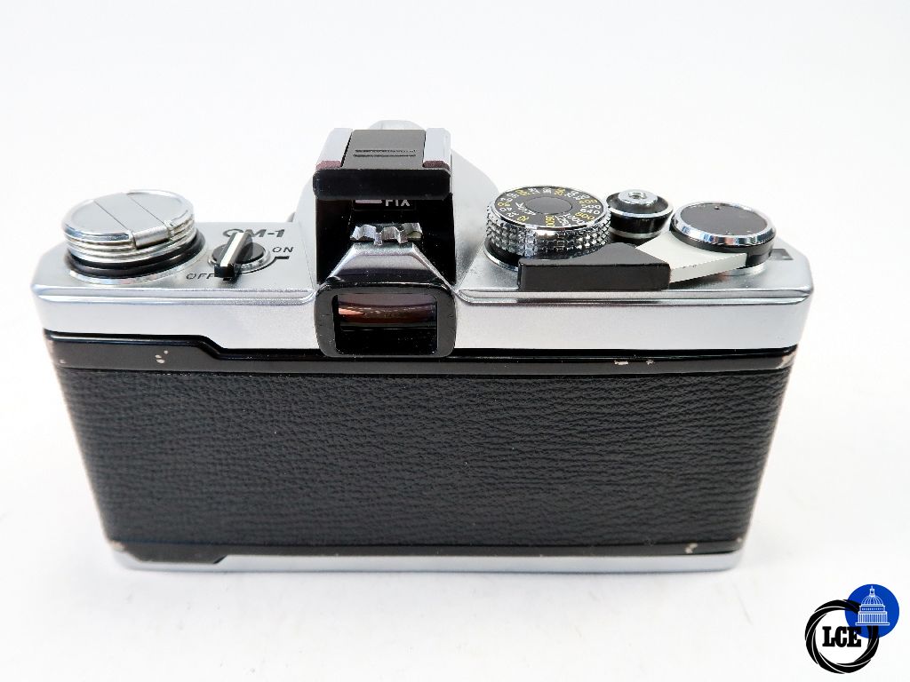 Olympus OM-1 + 50mm f1.8