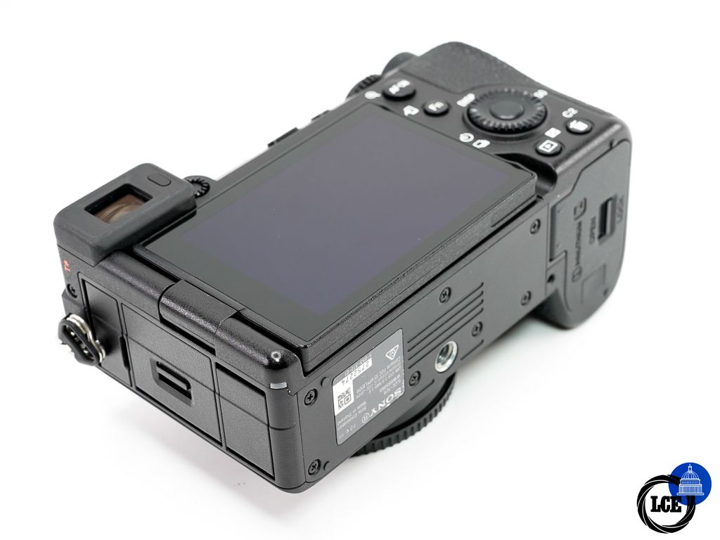 Sony A7CR Body * BOXED / SHUTTER COUNT ON 3.2K *