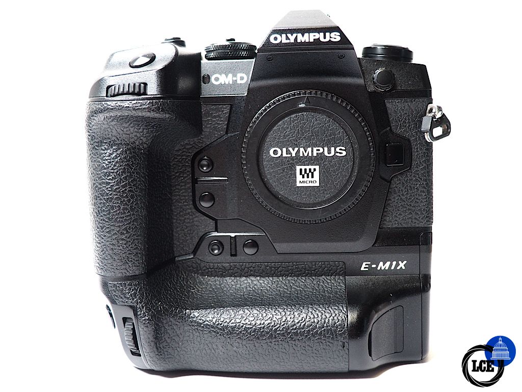 Olympus E-M1X