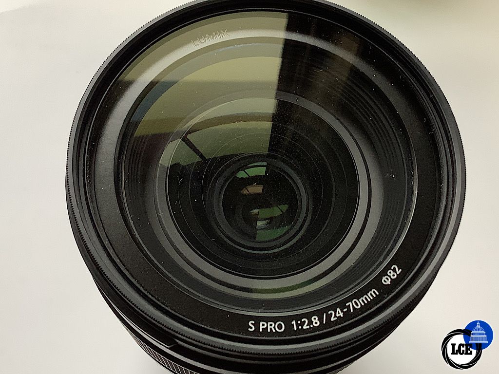 Panasonic LUMIX S PRO 24-70mm F2.8 O.I.S. Lens