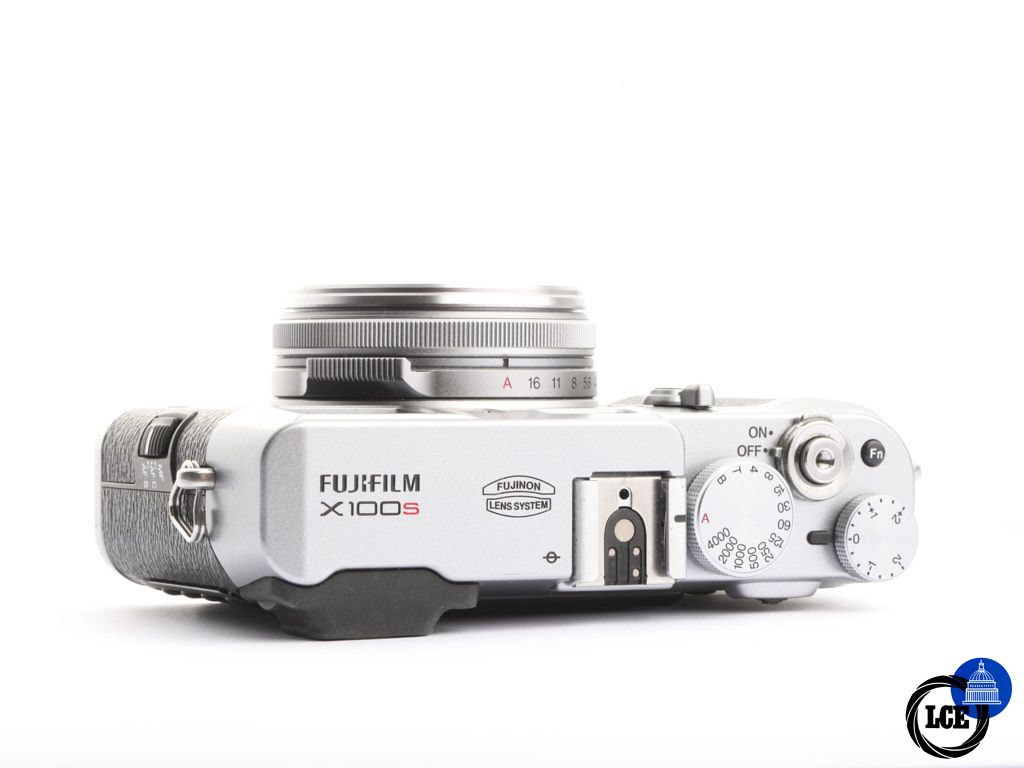 FujiFilm X100S [Silver] | 10115120