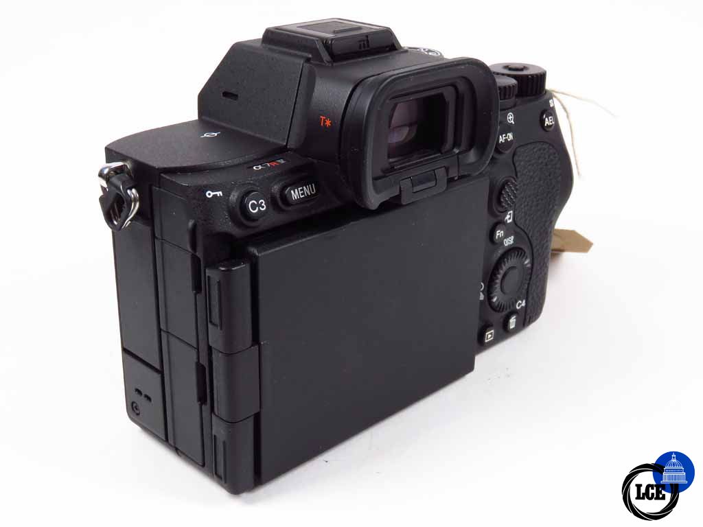Sony A7R MKV