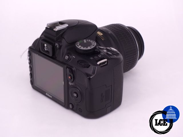 Nikon D3100 + AF-S 18-55mm F3.5-5.6G VR DX