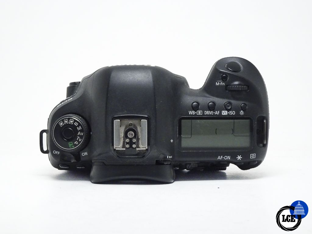 Canon EOS 5D IV *No charger*